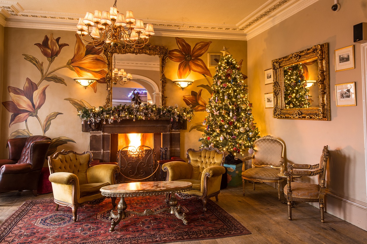IT’S BEGINNING TO LOOK A LOT LIKE CHRISTMAS AT THE WALTON, NOTTINGHAM