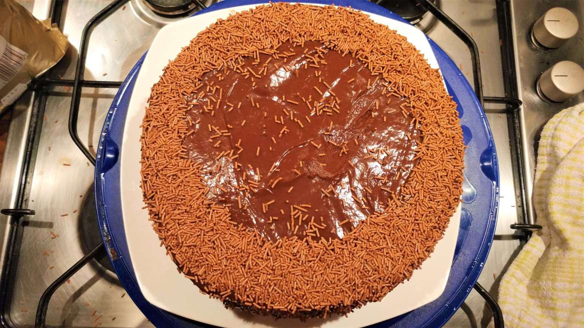 RECIPE: CHOCCYWOCCYDOODAH CHOCOLATE CAKE 